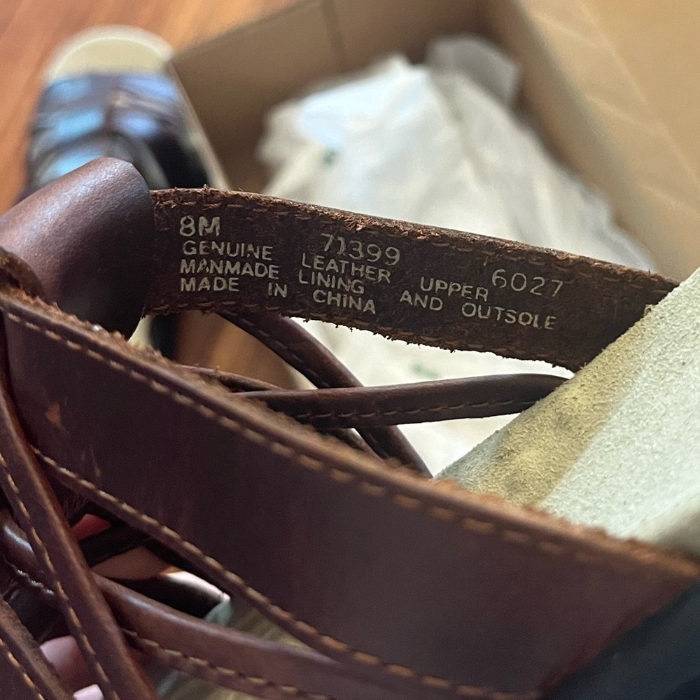 NWT Timberland Brown Leather Marquette Thong Slide On Sandals Women's 8 - Picture 2 of 7